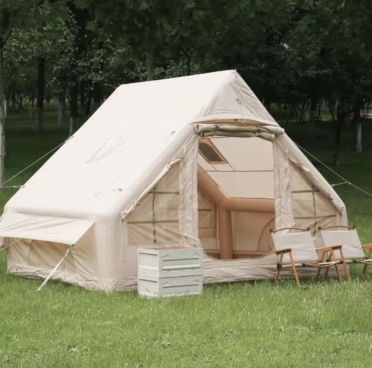 LUXURY INFLATABLE FAMILY CAMPING TENT